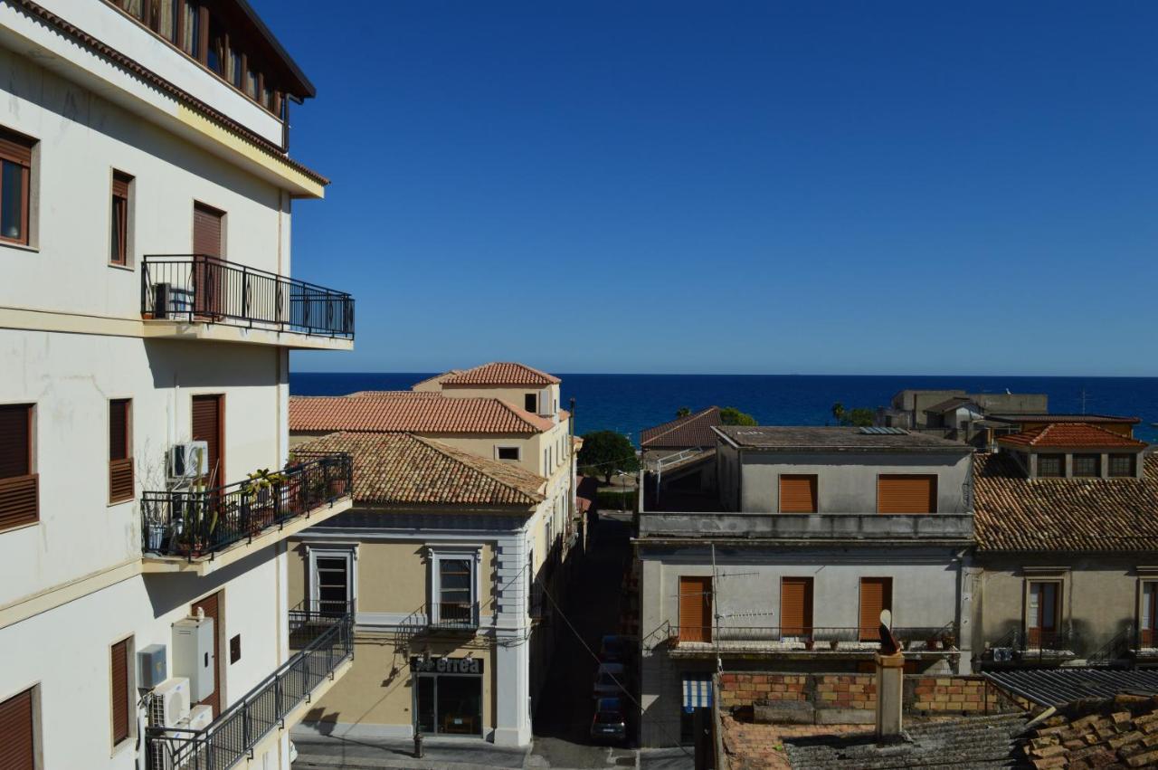 Emerella Guest House Siderno Beach Exteriér fotografie